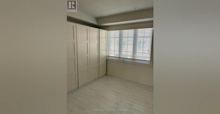 510 Ellerslie Avenue, Toronto, ON, M2R 1C4 - 6
