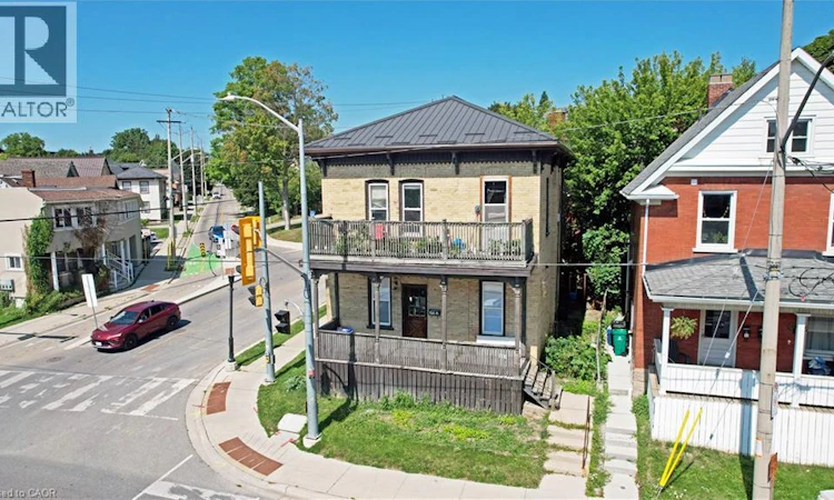 116 Weber Street E