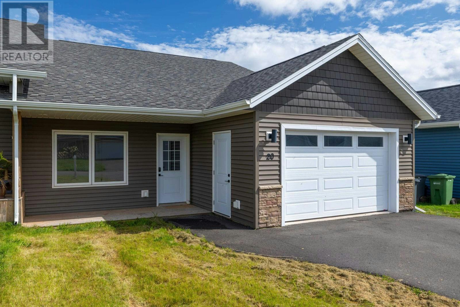 20 Beech Hill Avenue, Charlottetown, PE, C1C 0S4