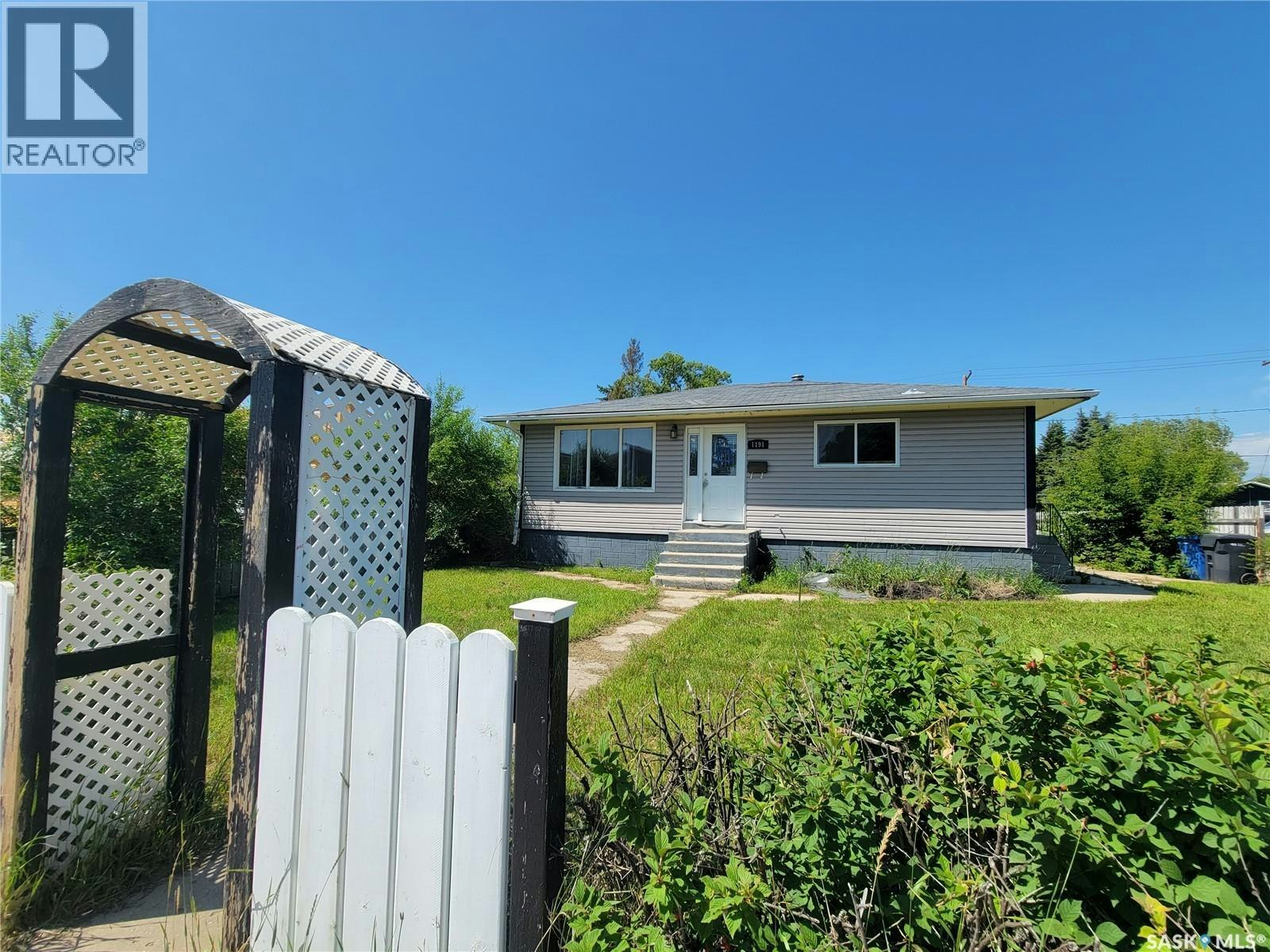 1191 110th Street, North Battleford, SK, S9A 2H5