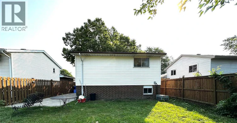 3217 Aurora, Windsor, ON, N8R 1Y9 - 10