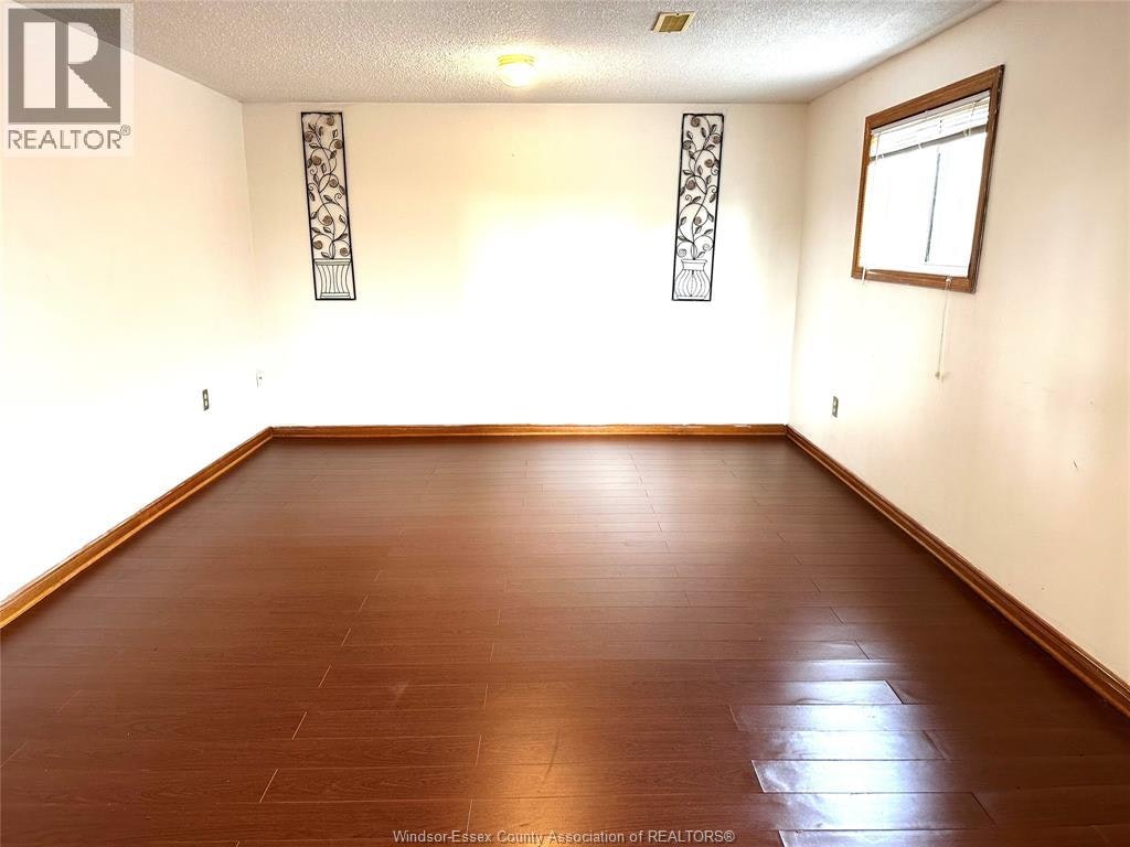 3217 Aurora, Windsor, ON, N8R 1Y9 - 7