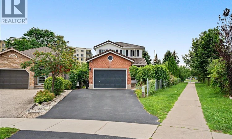 332 Brembel Crescent