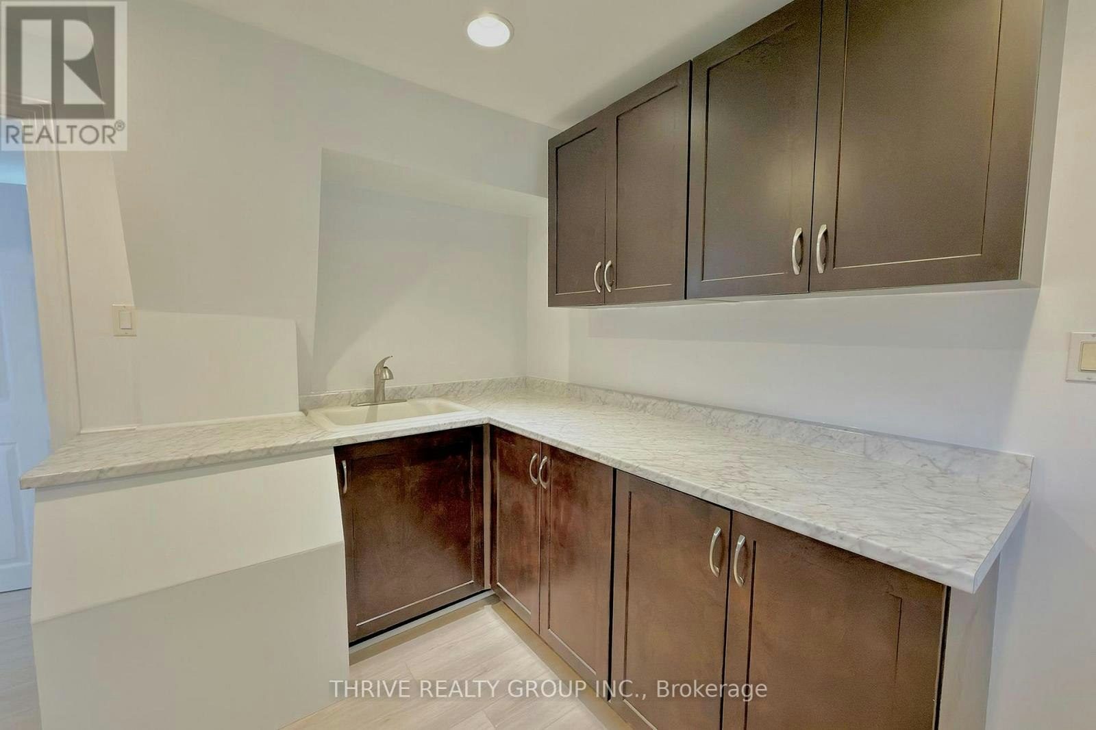 LOWER-159 Seawood Avenue, London, ON, N6J 1G7 - 9