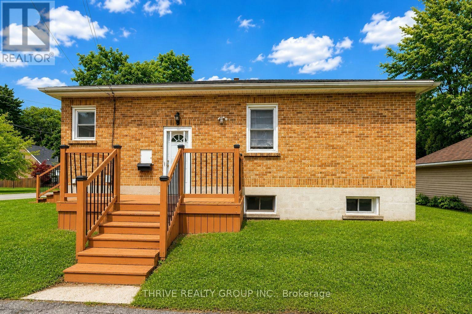 LOWER-159 Seawood Avenue, London, ON, N6J 1G7