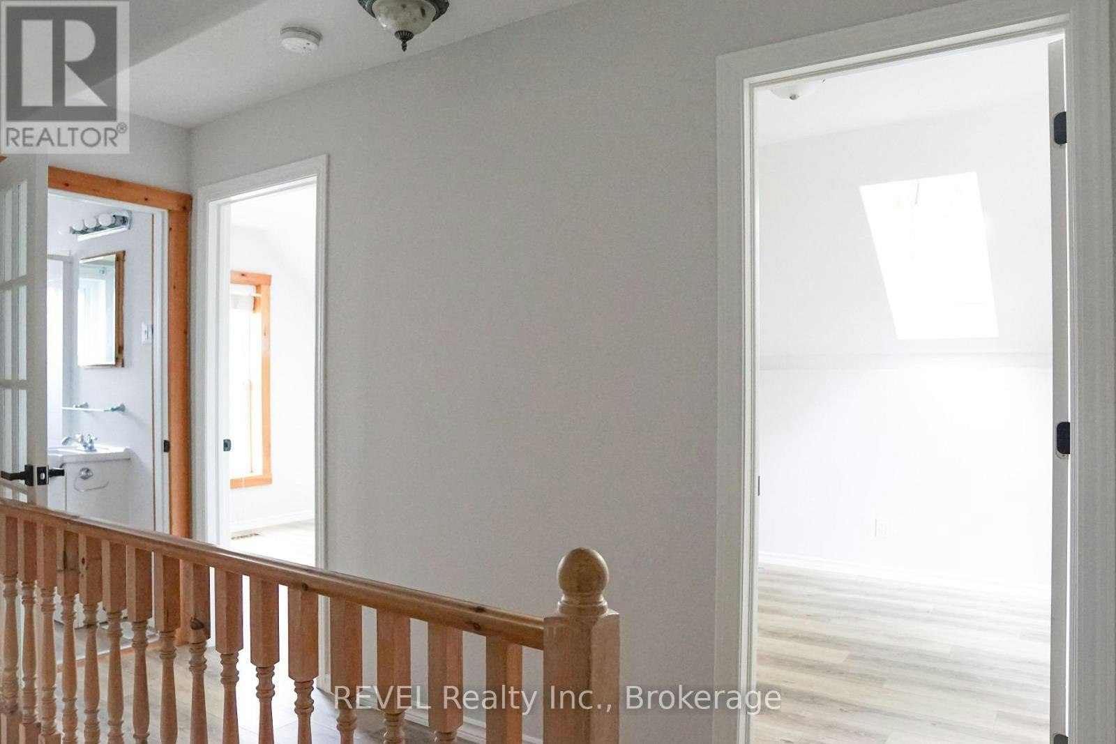 387 Glendale Avenue, St. Catharines, ON, L2T 1C3 - 12