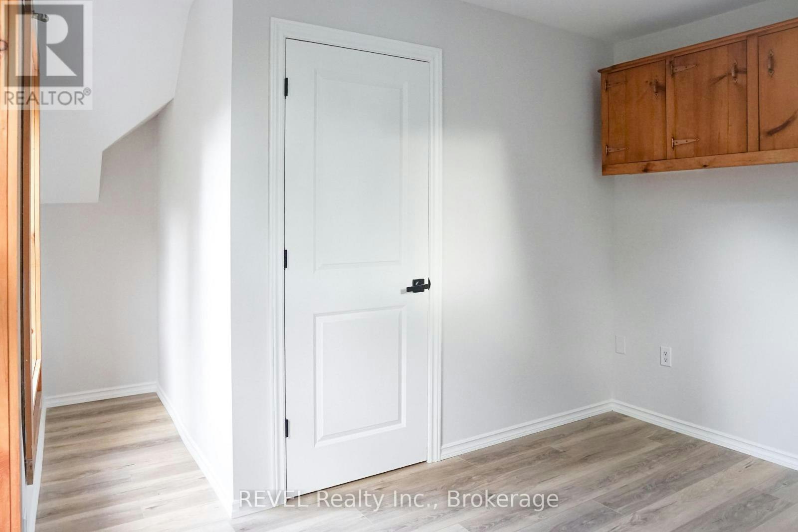 387 Glendale Avenue, St. Catharines, ON, L2T 1C3 - 31
