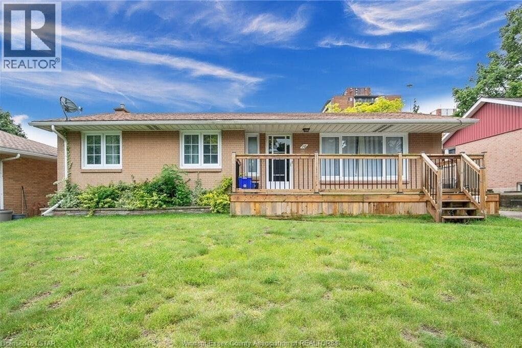 10 Countess, Leamington, ON, N8H 2H3