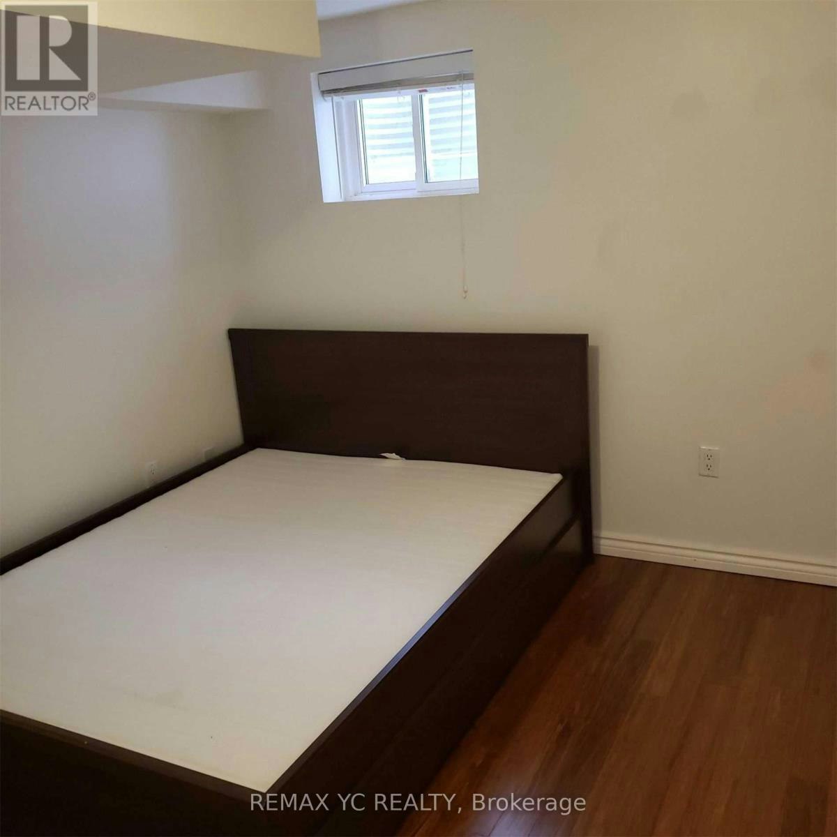 BSMT-12 Monarchwood Crescent, Toronto, ON, M3A 1H4 - 5