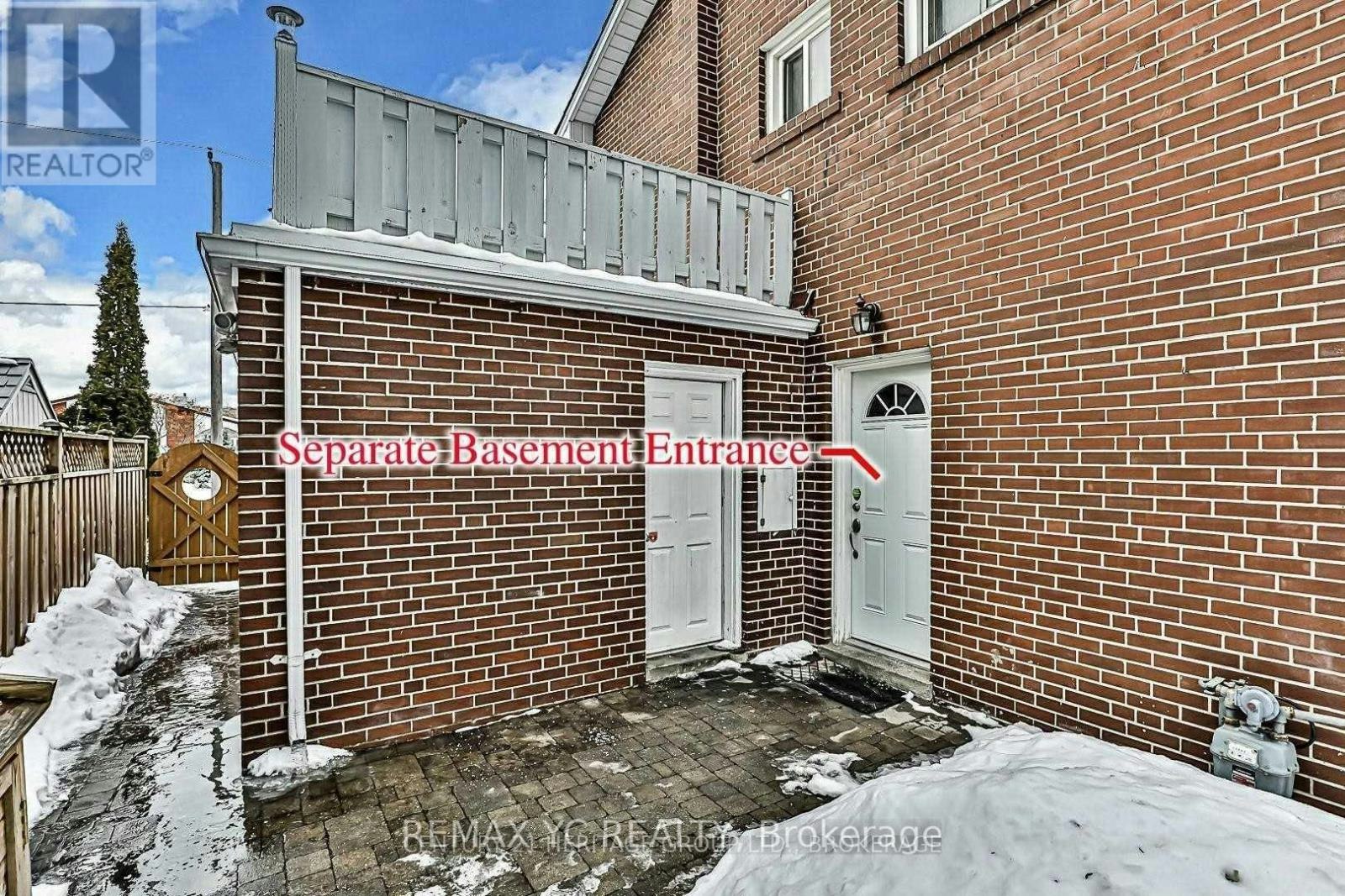 BSMT-12 Monarchwood Crescent, Toronto, ON, M3A 1H4 - 11