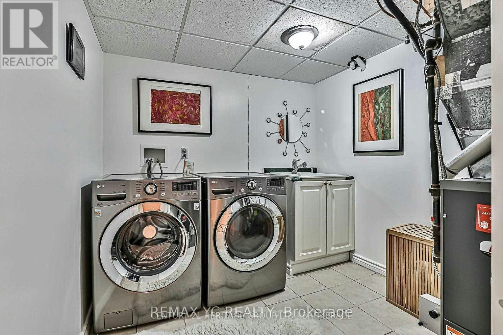 BSMT-12 Monarchwood Crescent, Toronto, ON, M3A 1H4 - 15
