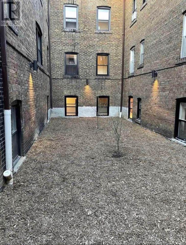 4-1094 College Street, Toronto, ON, M6H 1B3 - 6