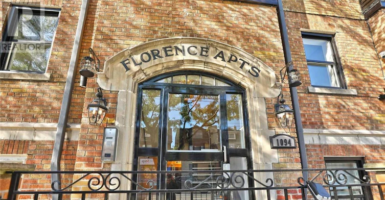 4-1094 College Street, Toronto, ON, M6H 1B3