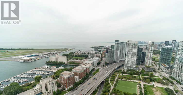 5002-11 Brunel Court, Toronto, ON, M5V 3Y3