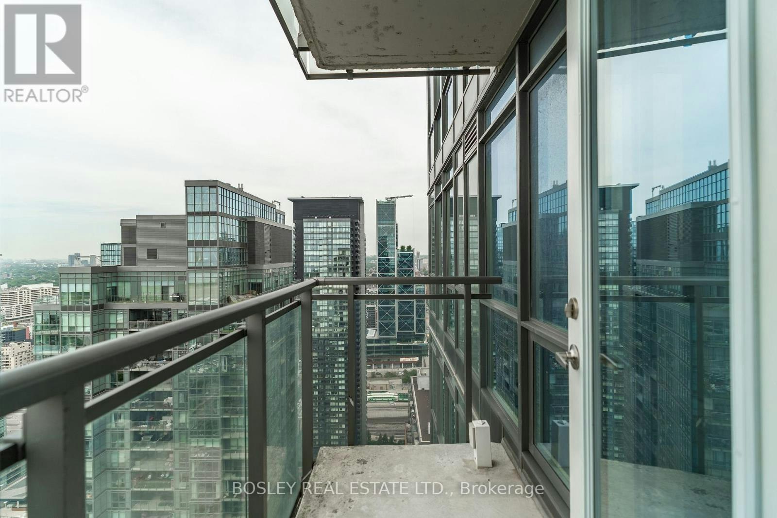 5002-11 Brunel Court, Toronto, ON, M5V 3Y3 - 29