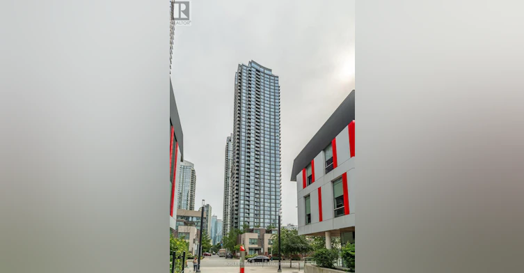 5002-11 Brunel Court, Toronto, ON, M5V 3Y3 - 38