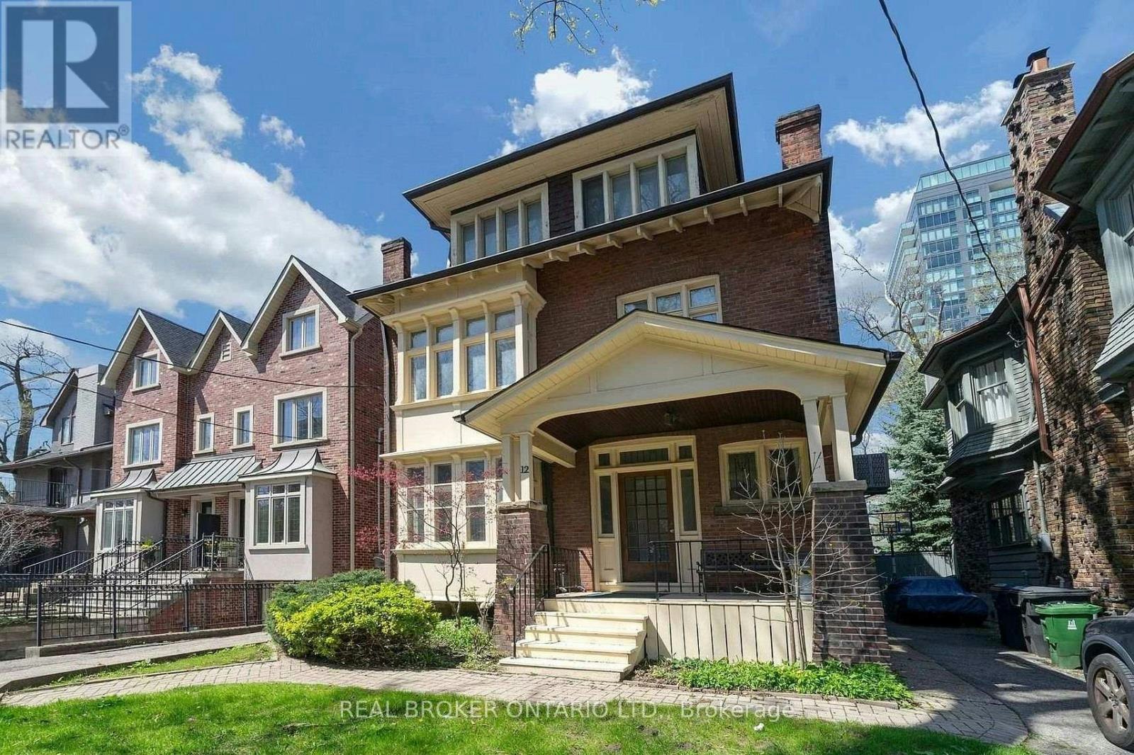 2-12 Foxbar Road, Toronto, ON, M4V 2G6