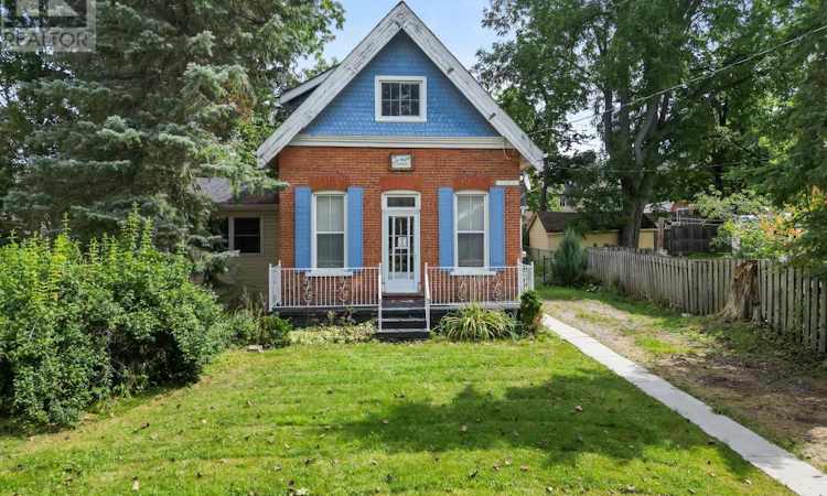 12 Mill Street