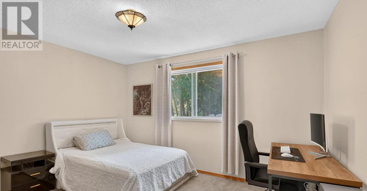 1696 Applewood Crescent, Peterborough, ON, K9K 1N4 - 12