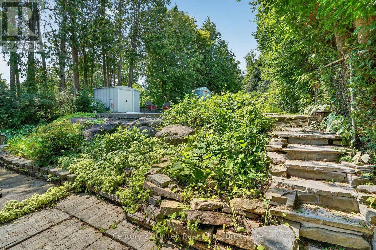 1696 Applewood Crescent, Peterborough, ON, K9K 1N4 - 30