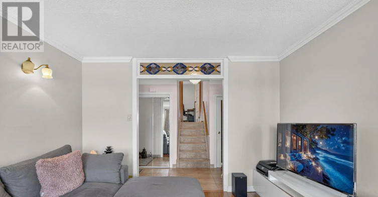 1696 Applewood Crescent, Peterborough, ON, K9K 1N4 - 7