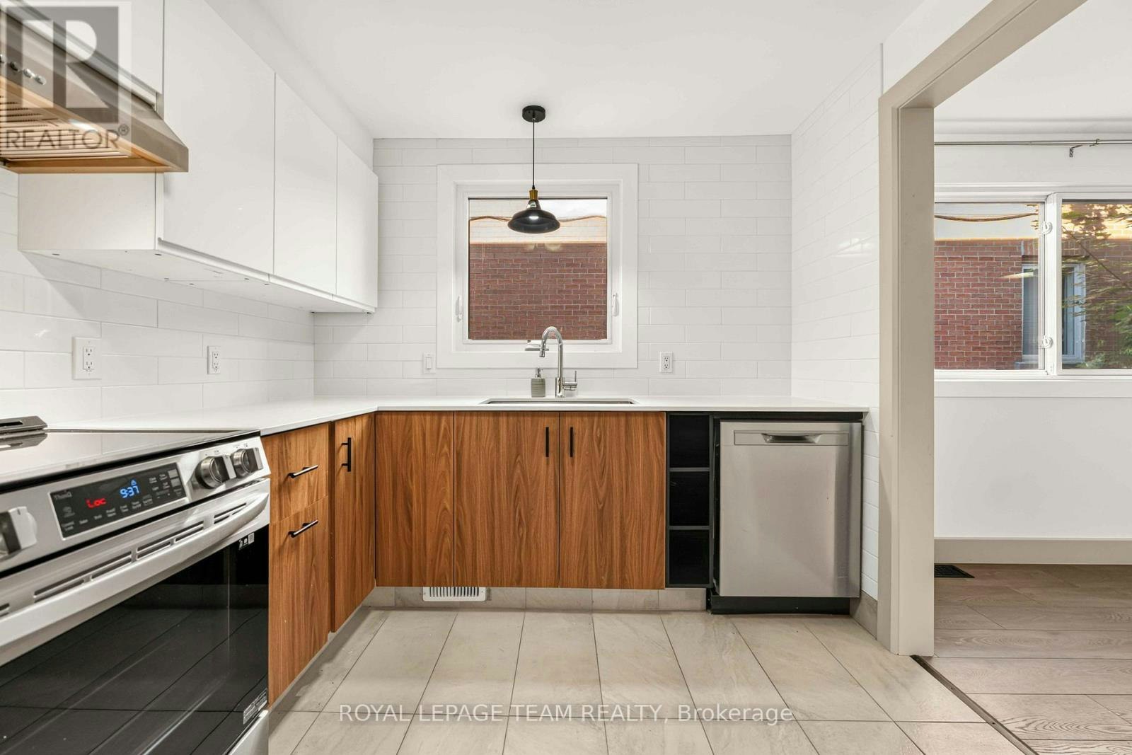 1-204 Donald Street, Ottawa, ON, K1K 1M8 - 16