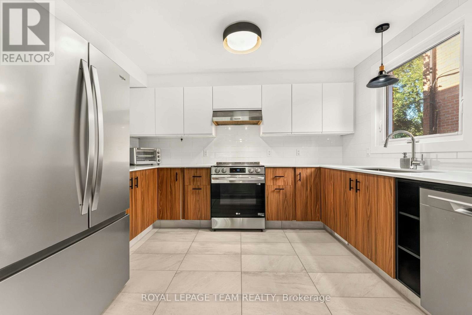 1-204 Donald Street, Ottawa, ON, K1K 1M8 - 12