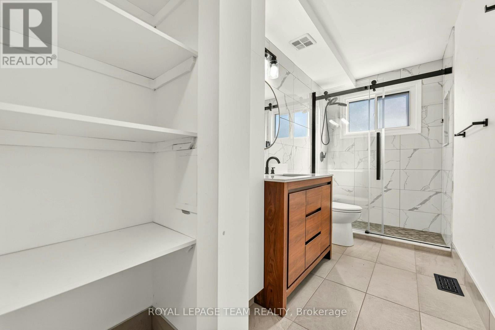 1-204 Donald Street, Ottawa, ON, K1K 1M8 - 18