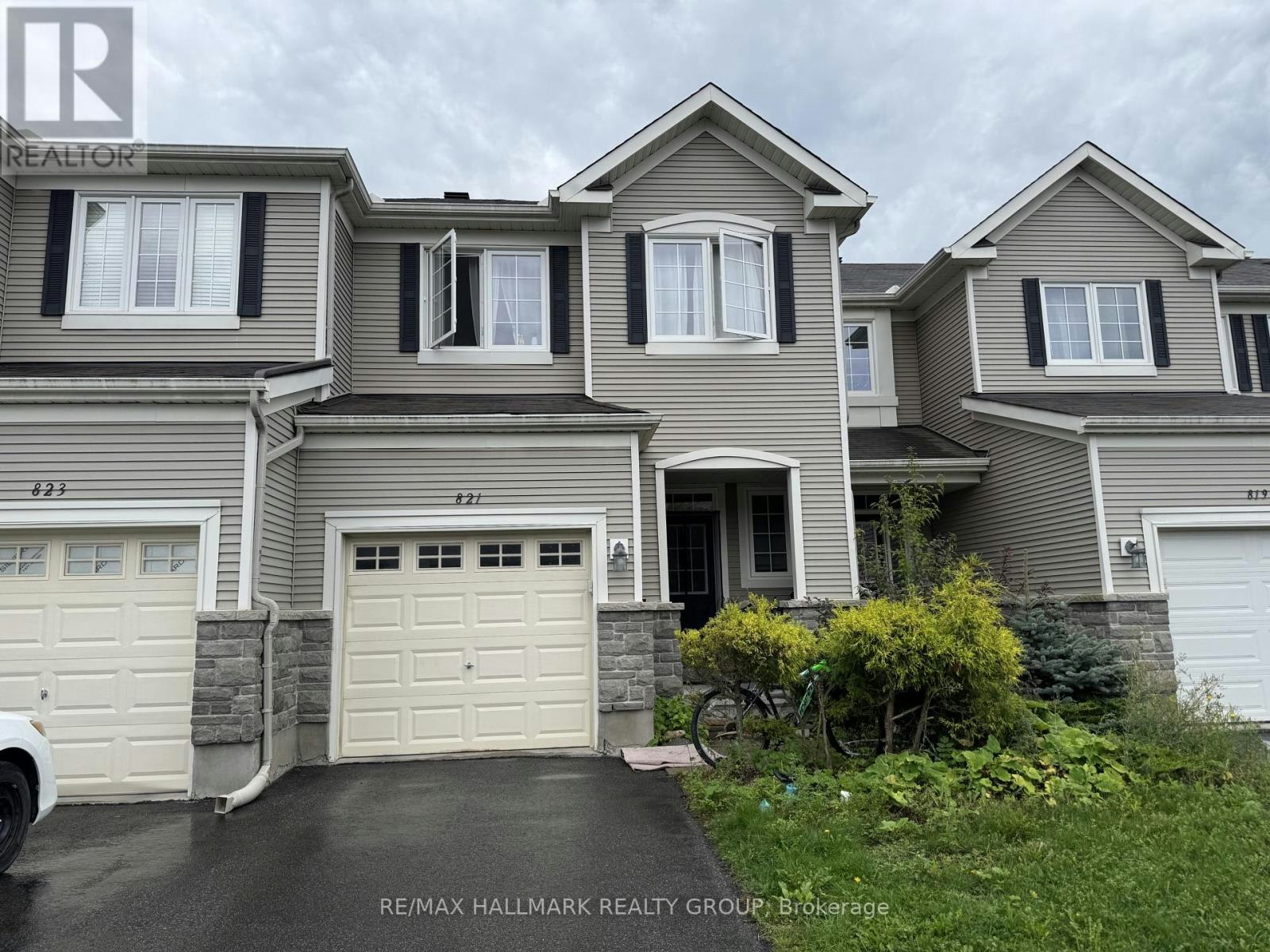 821 Tabaret Street, Ottawa, ON, K2M 0E4