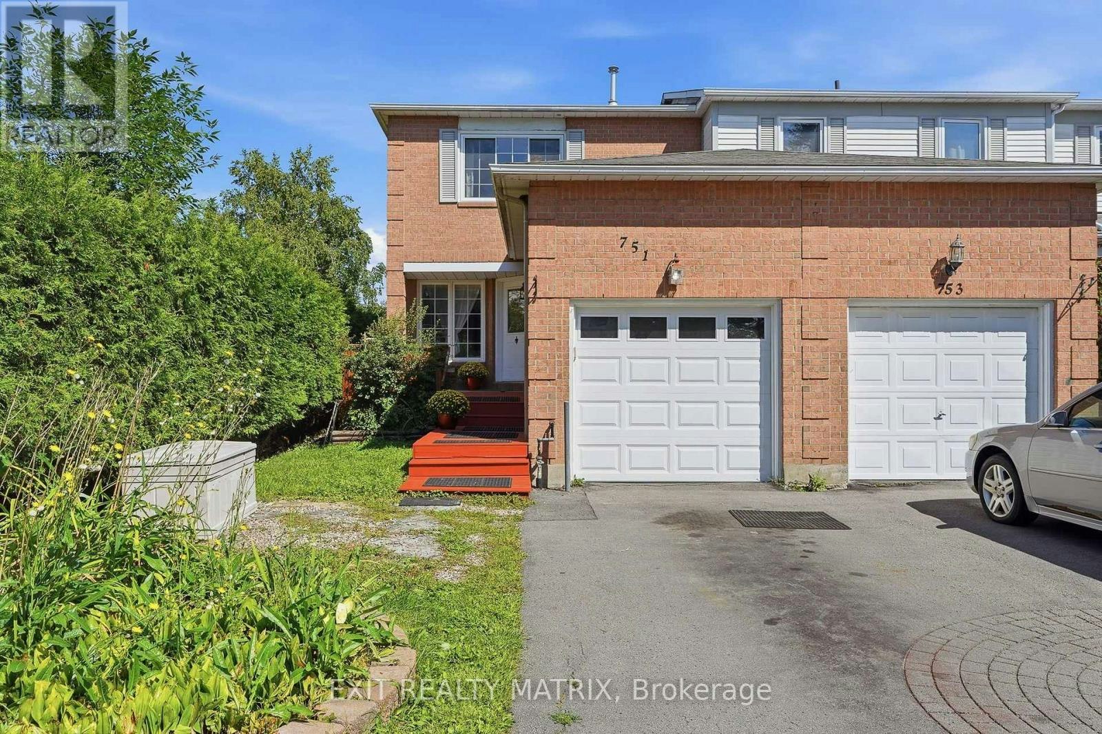 751 Clearcrest Crescent, Ottawa, ON, K4A 3E7