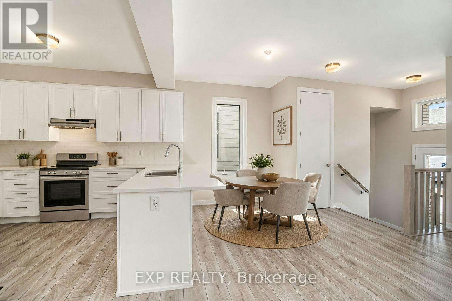 131 Beebalm Crescent, Manotick, ON, K2J 7G6 - 4