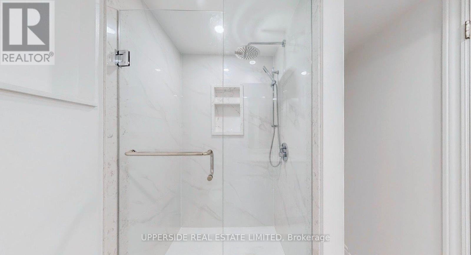 1055 Easthill Court, Newmarket, ON, L3Y 5V4 - 8