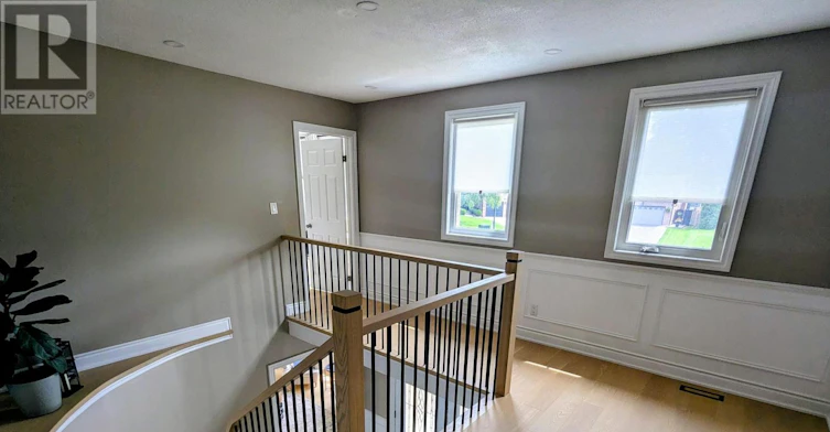 1055 Easthill Court, Newmarket, ON, L3Y 5V4 - 9