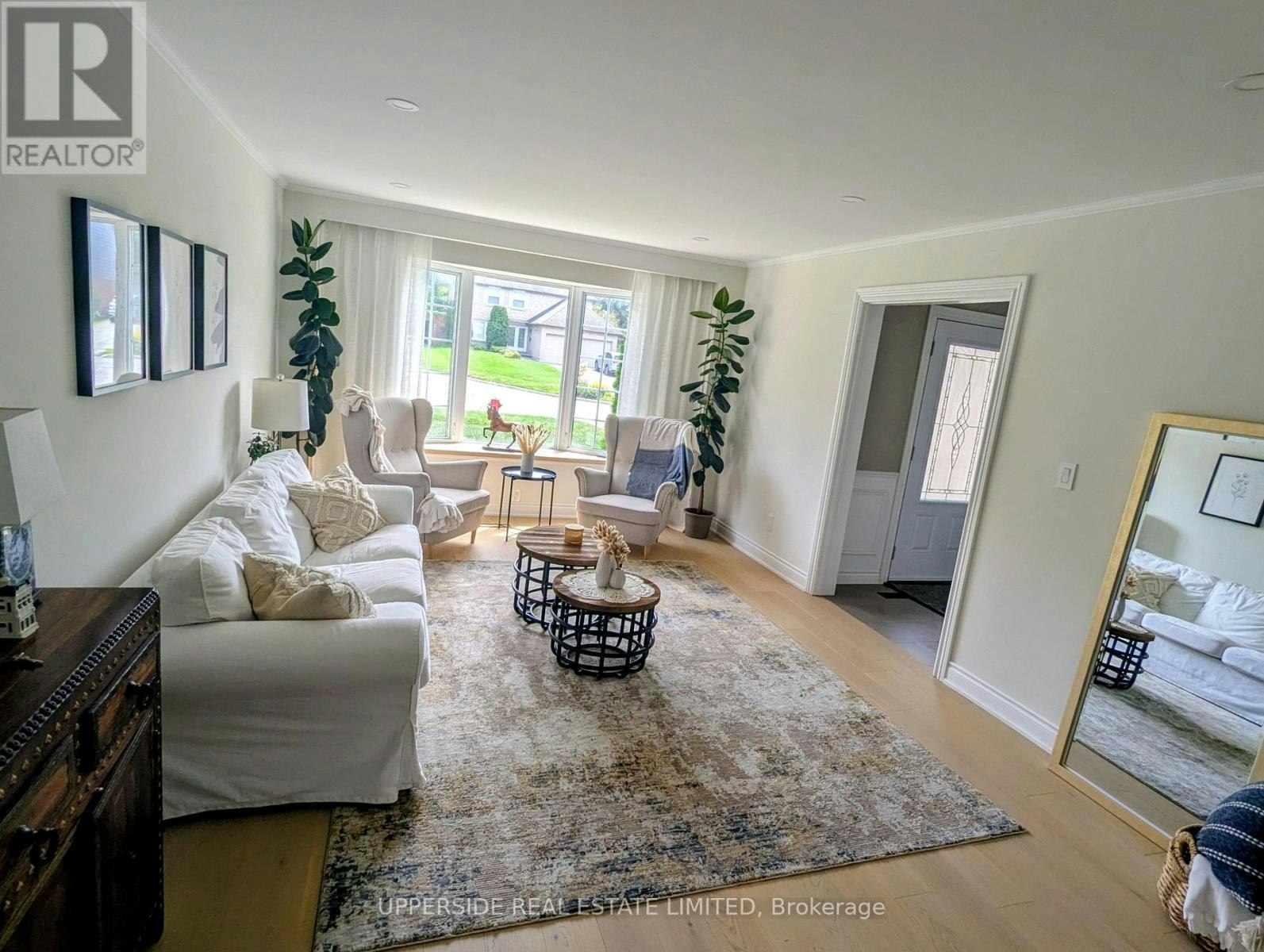 1055 Easthill Court, Newmarket, ON, L3Y 5V4 - 5