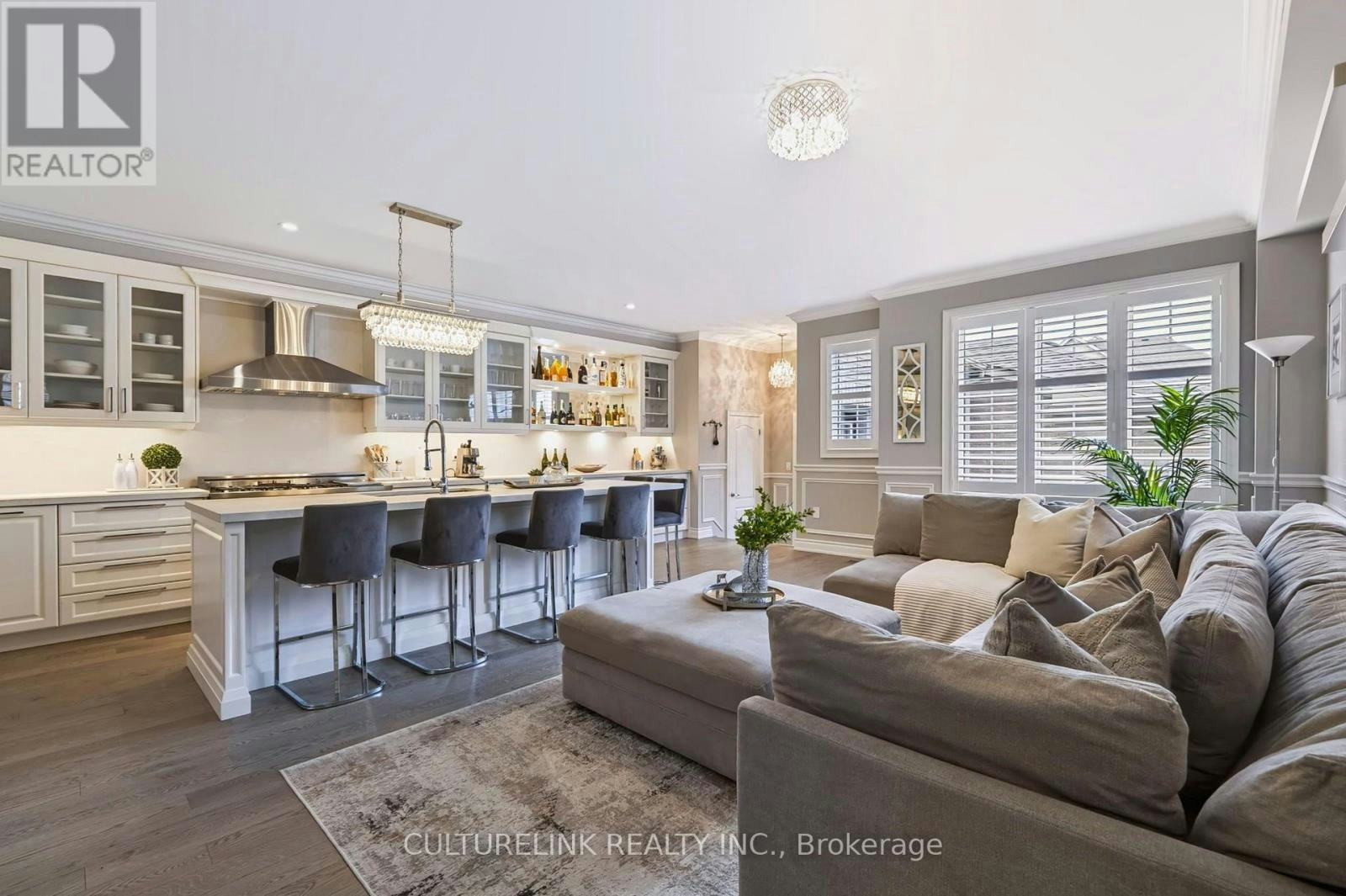 89 Sharonview Crescent, East Gwillimbury, ON, L9N 0S5