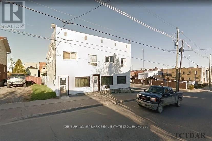 43 Duncan Avenue S, Kirkland Lake, ON, P2N 1X8