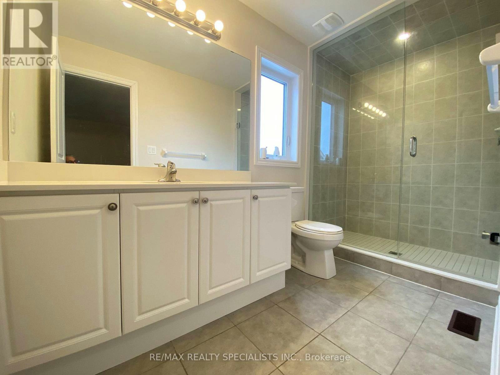 17 Oriole Crescent, Port Colborne, ON, L3K 6E2 - 17