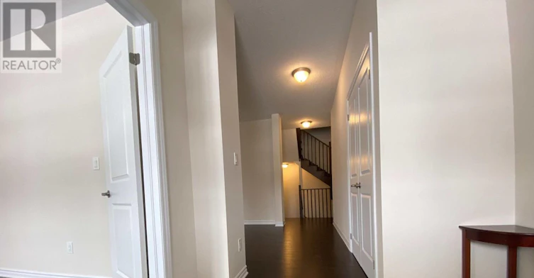 17 Oriole Crescent, Port Colborne, ON, L3K 6E2 - 6