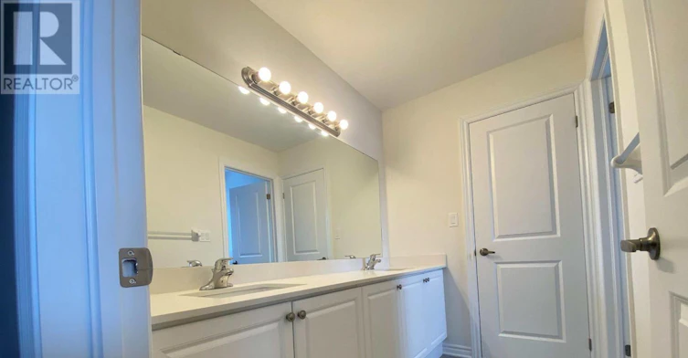 17 Oriole Crescent, Port Colborne, ON, L3K 6E2 - 28
