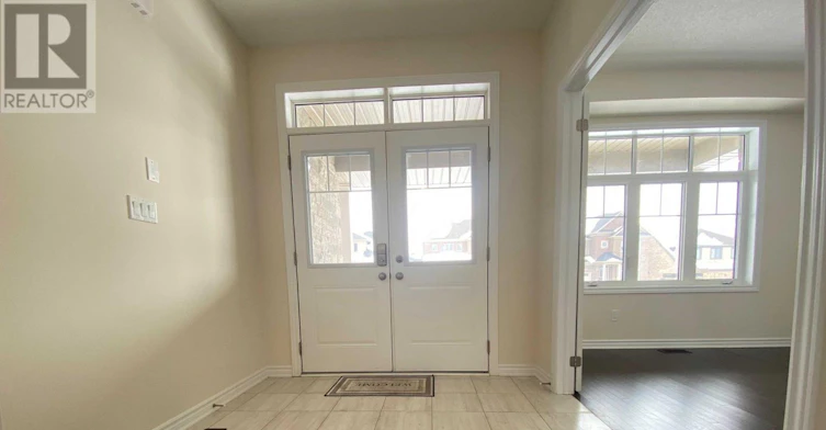 17 Oriole Crescent, Port Colborne, ON, L3K 6E2 - 2