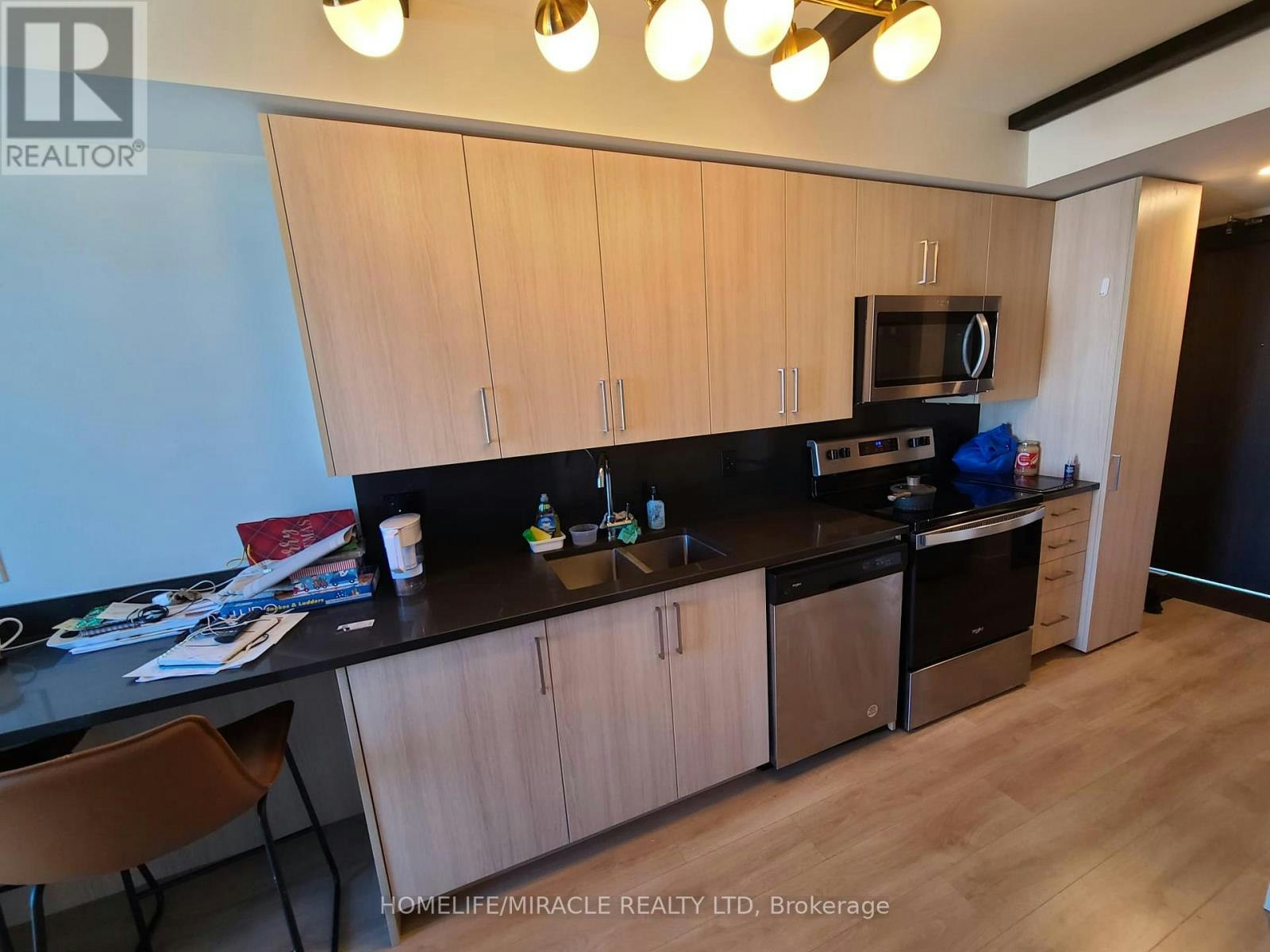 725-145 Columbia Street W, Waterloo, ON, N2L 0K7 - 3