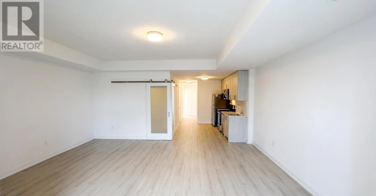 P32-25 Palace Street, Kitchener, ON, N2E 3M6