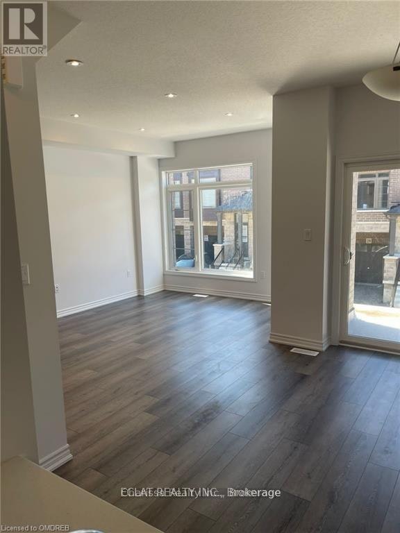 61-135 Soho Street, Hamilton, ON, L8J 0M6