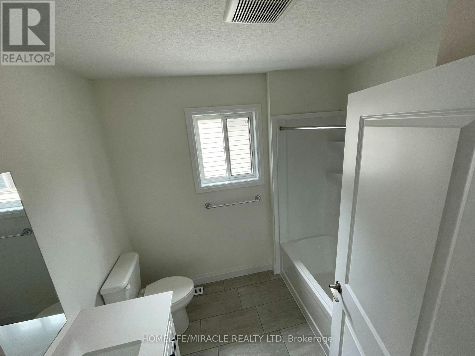 167 Byers Street, London, ON, N6L 0J2 - 6