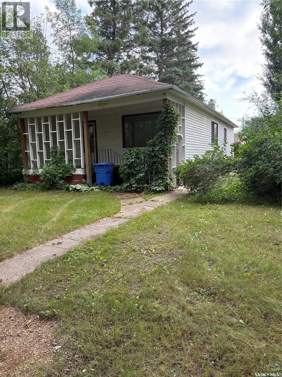 214 West Avenue, Kamsack, SK, S0A 1S0