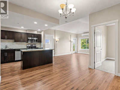 24-3211 Centennial Drive - 2