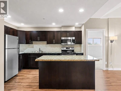 24-3211 Centennial Drive - 4