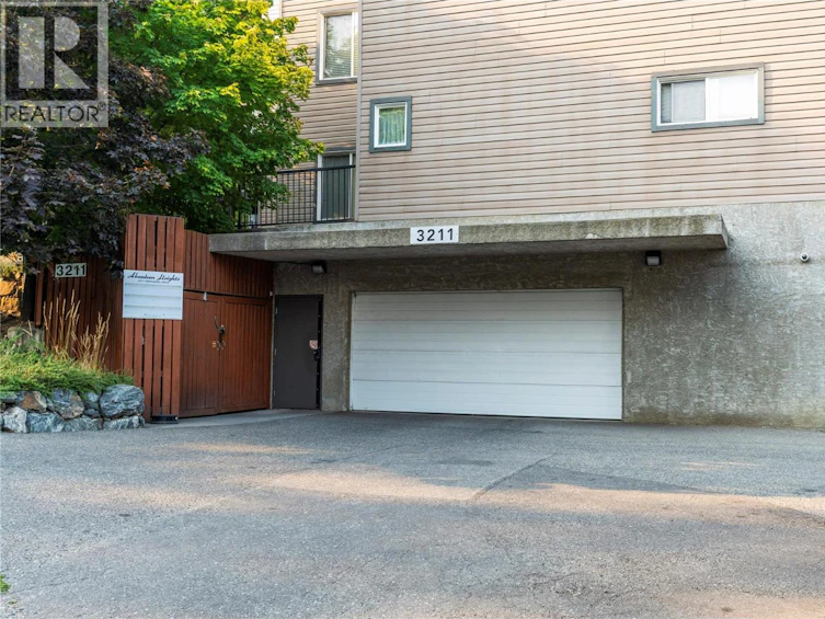 24-3211 Centennial Drive, Vernon, BC, V1T 2T8 - 35