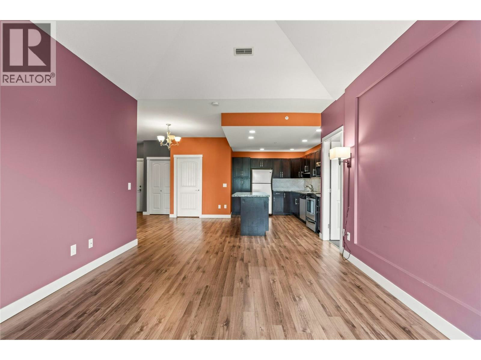 24-3211 Centennial Drive, Vernon, BC, V1T 2T8 - 15