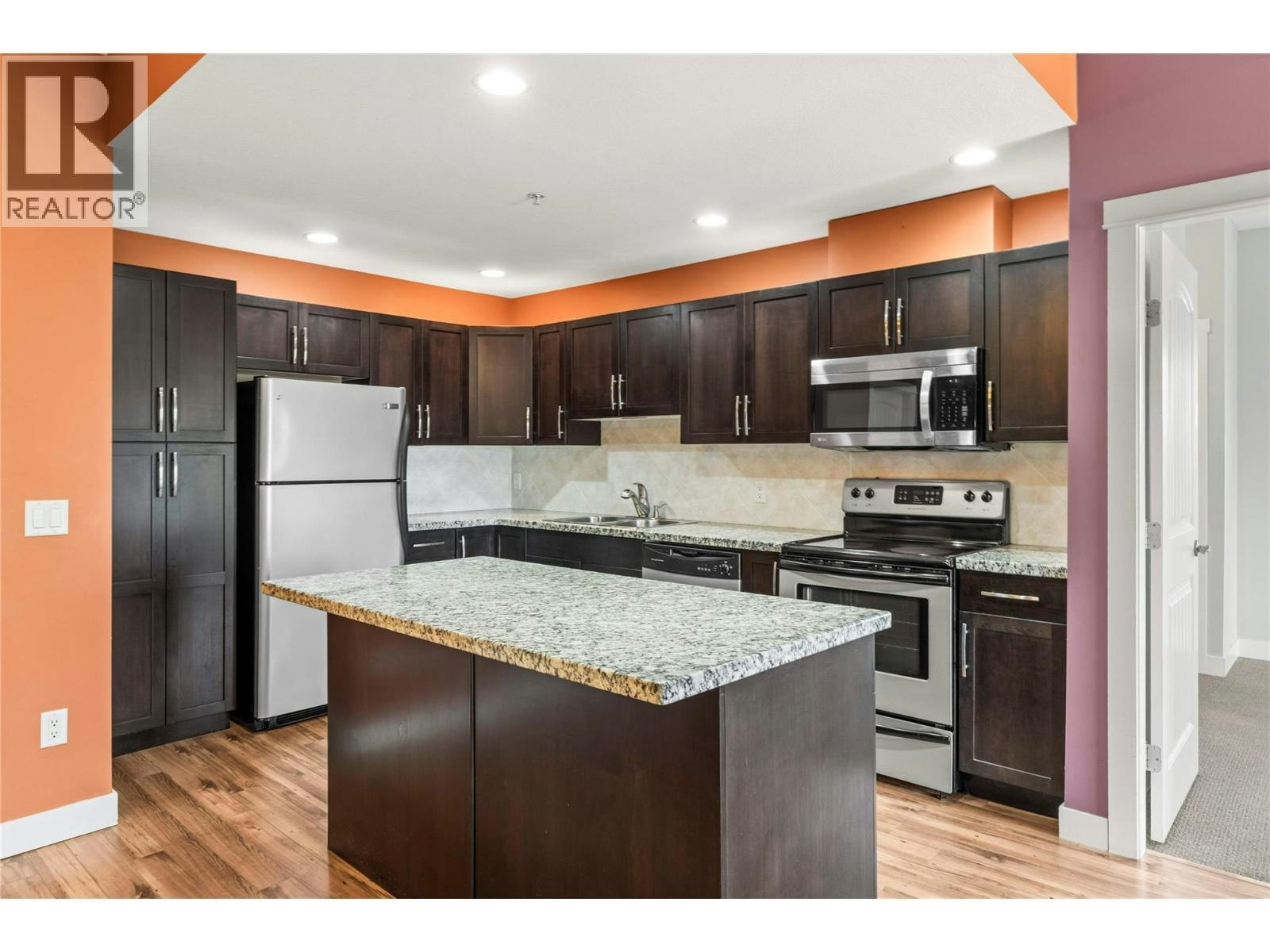 24-3211 Centennial Drive, Vernon, BC, V1T 2T8 - 6